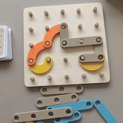 Plansza Kreatywna: Drewniane Puzzle Montessori