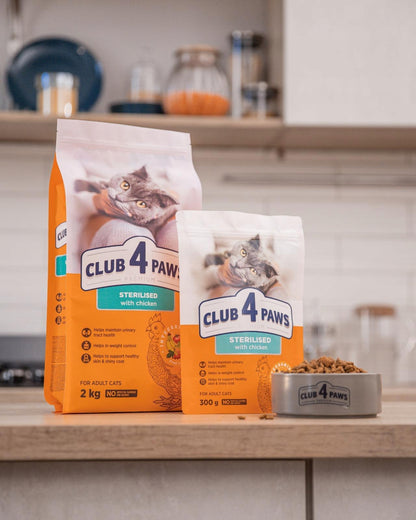 Club 4 Paws Premium sucha karma dla kotów sterylizowanych 2 kg – z indykiem