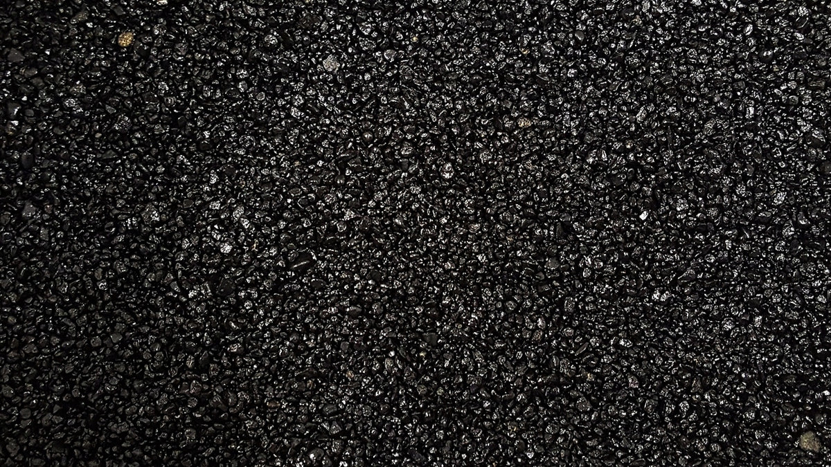 AquaDream Czarny żwirek do akwarium 1-2 mm 10 kg – kwarc z powłoką ceramiczną