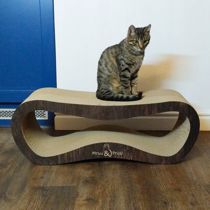 Mruu&Pruu Leon drapak dla kota z tektury falistej 78 cm, dwustronny, legowisko – brązowy