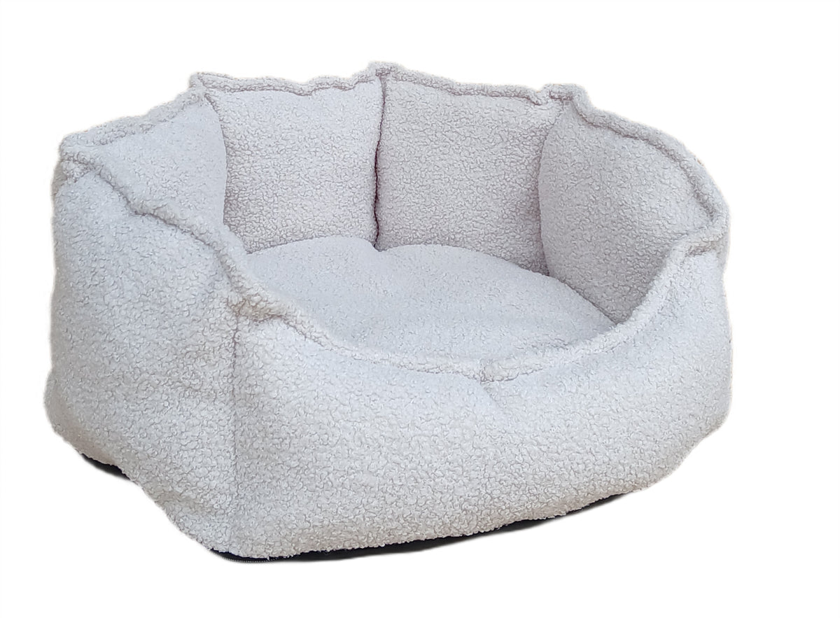 Legowisko gniazdko dla psa i kota 50 cm, boucle, burty 21 cm, rozmiar S – ecru