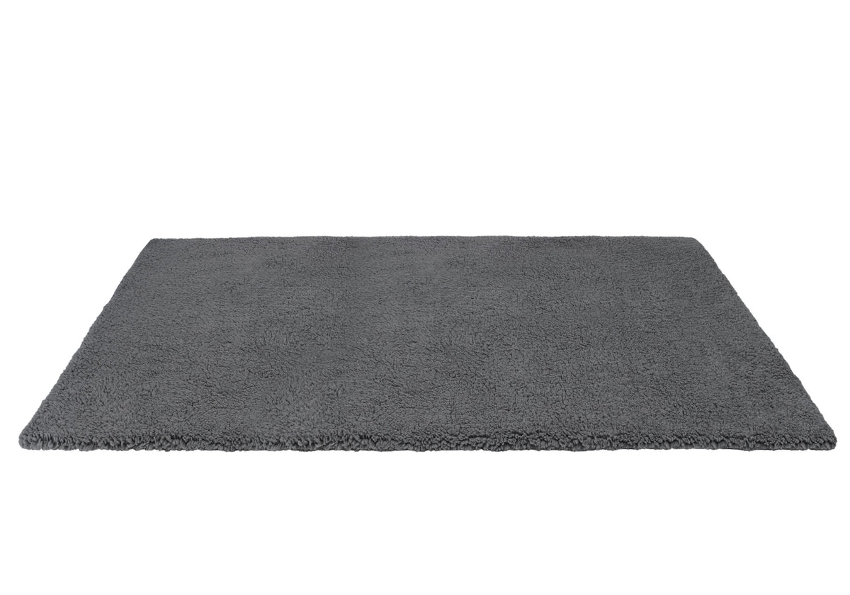 Mata termoizolacyjna dla psa 130x100 cm XXL z eko futrem, antypoślizgowa – szara