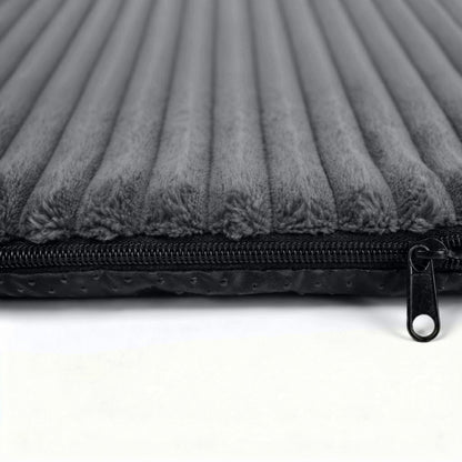 Mata termoizolacyjna dla dużego psa 130x100 cm z antypoślizgowym spodem – szara