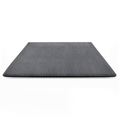 Mata termoizolacyjna dla dużego psa 130x100 cm z antypoślizgowym spodem – szara