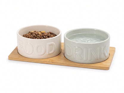 Podwójna miska ceramiczna dla psa i kota 2 x 400 ml na bambusowej podstawie – biała