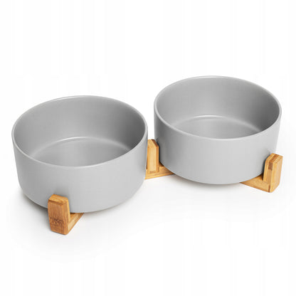 Podwójna miska ceramiczna dla psa i kota 2 x 850 ml na stojaku z bambusa – szara