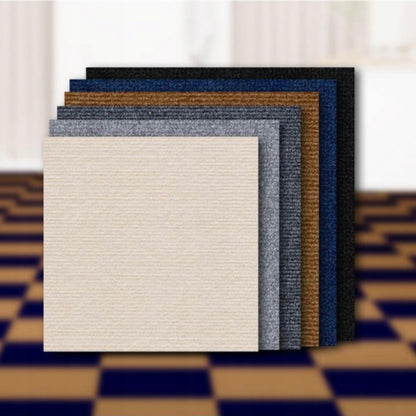 Samoprzylepna mata do drapania dla kota 100 × 60 cm z poliestru – ochrona kanapy, czarna