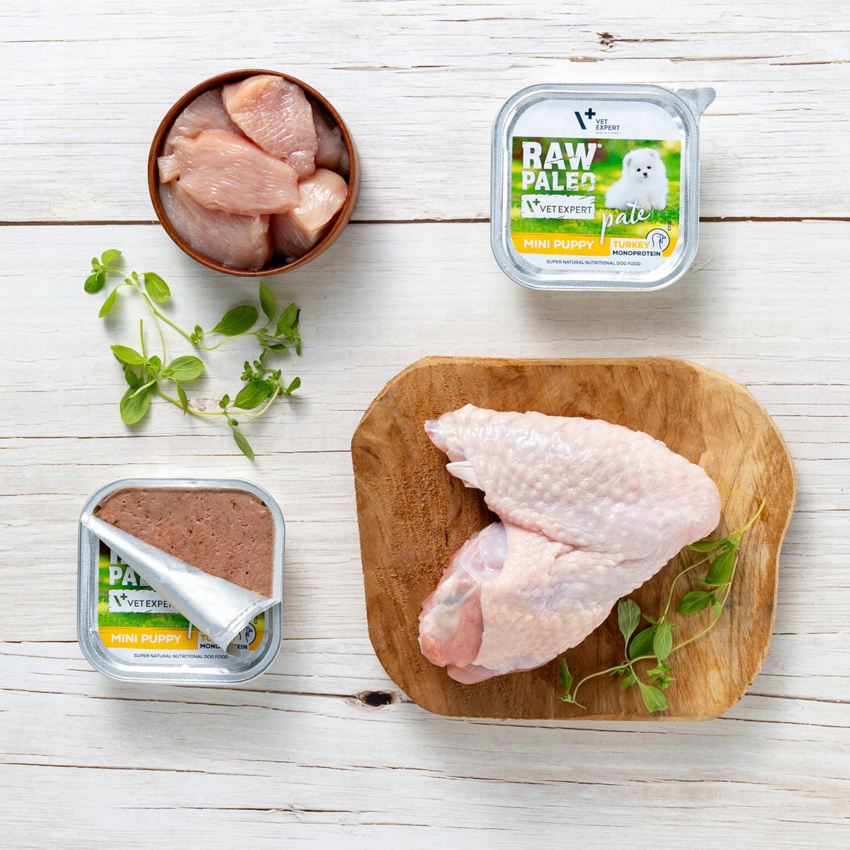RAW PALEO Mokra karma dla szczeniąt ras małych bez zbóż, pasztet 12 x 150 g – indyk