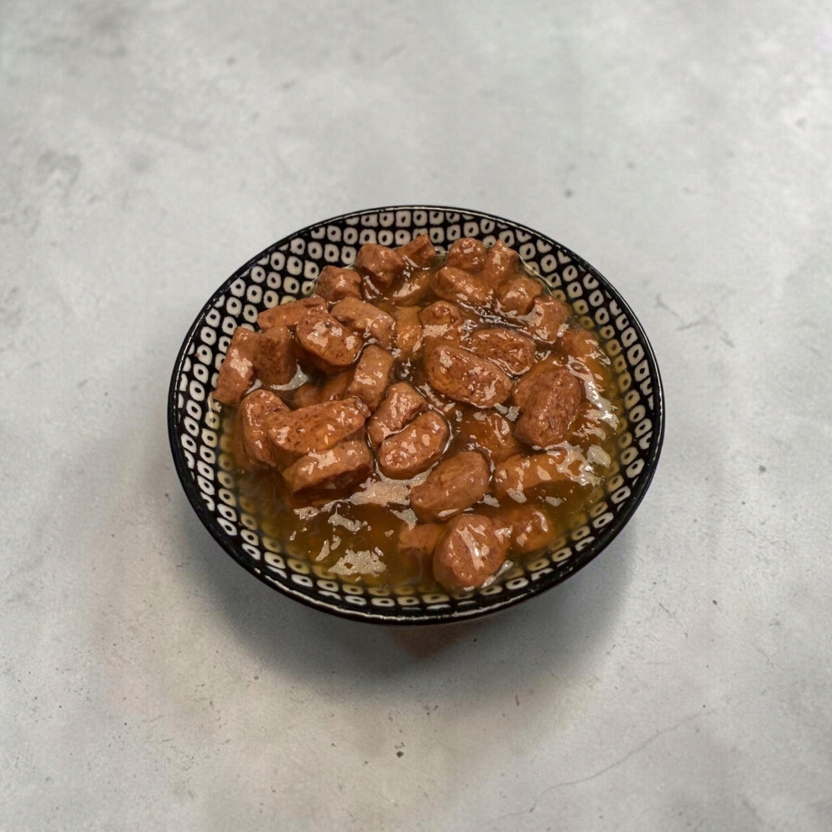 Velvet Bites mokra karma dla psa bez zbóż 40 x 100 g – saszetki w sosie, wołowina i jagnięcina