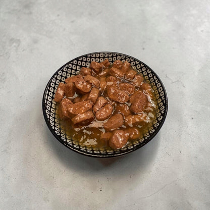 Velvet Bites mokra karma dla psa bez zbóż 40 x 100 g – saszetki w sosie, wołowina i jagnięcina
