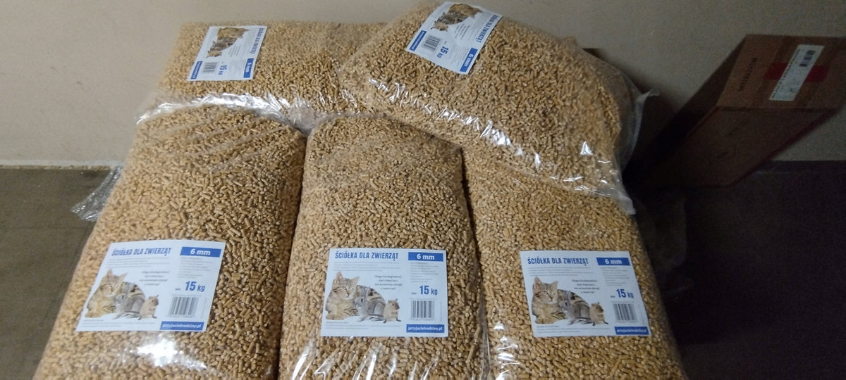 Pellet drewniany 15 kg 40 l – bezpyłowa ściółka dla gryzoni, królików i kotów, leśny
