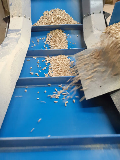 Pellet drewniany 15 kg 40 l – bezpyłowa ściółka dla gryzoni, królików i kotów, leśny