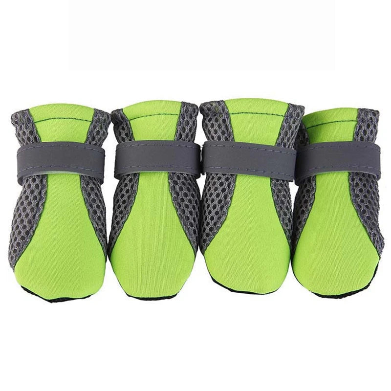Buty letnie dla psa — oddychające i bezpieczne w nocy