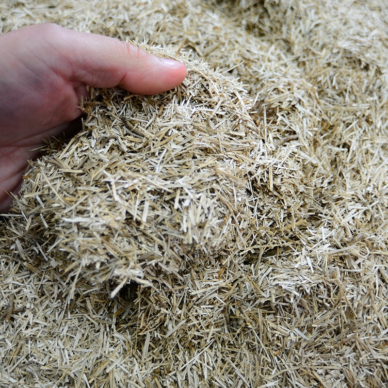 Ściółka lniana do kurnika 20 kg odpylona – podłoże dla kur, kaczek, gęsi i piskląt